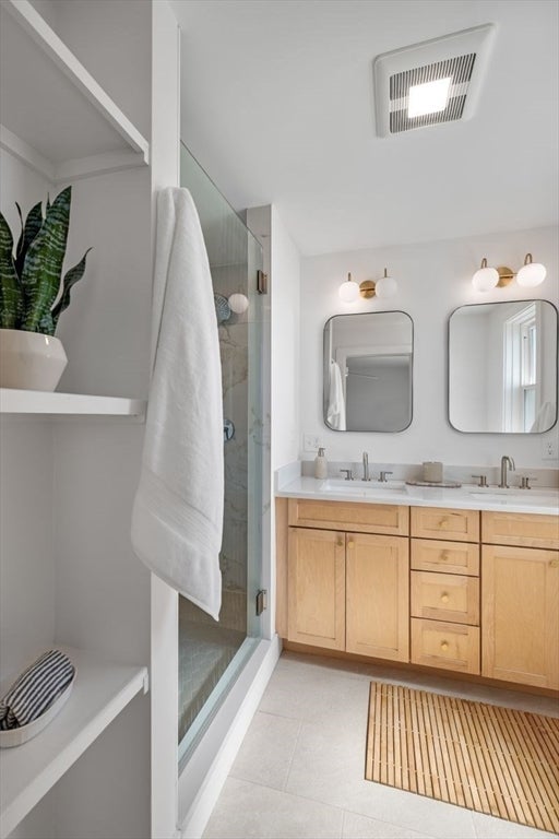 111 Leach Street #3, Salem, MA Photo #27