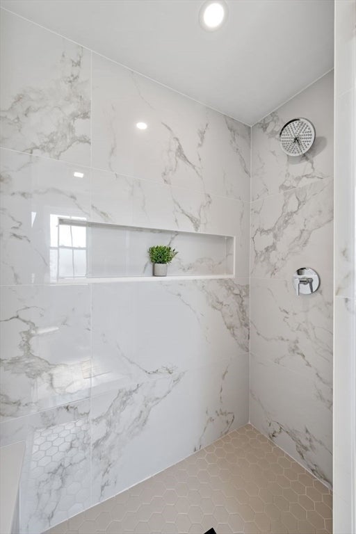 111 Leach Street #3, Salem, MA Photo #29
