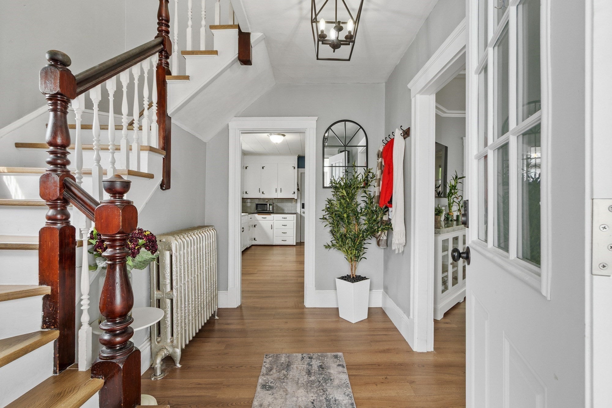 422 Groveland St.