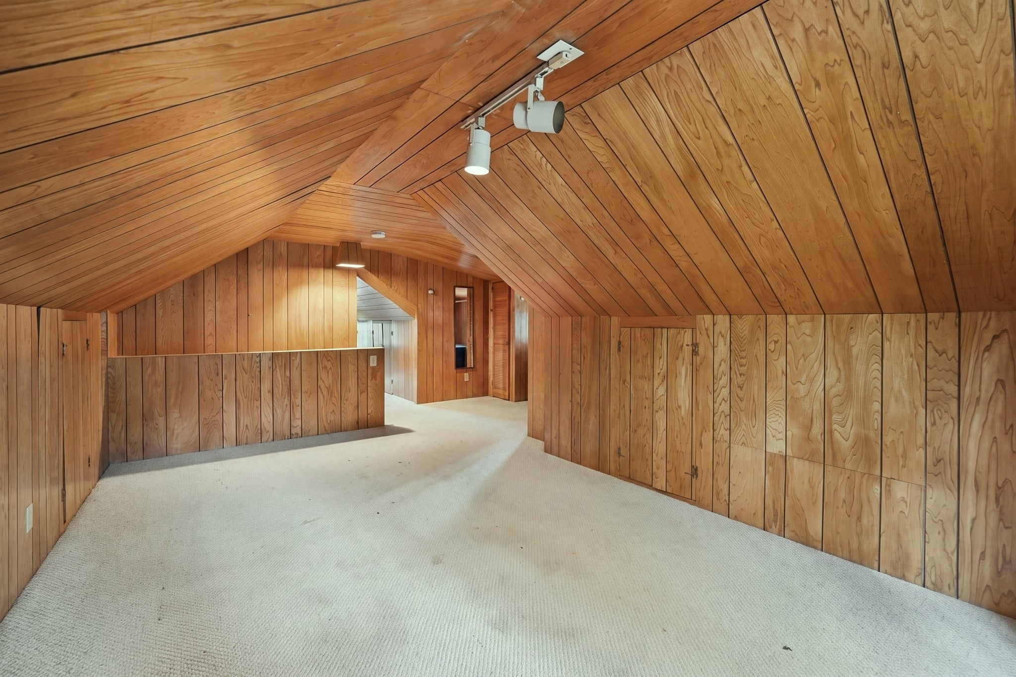 1 Algonquin Rd, Worcester, MA, 1 Algonquin Rd, Worcester, MA Photo #33