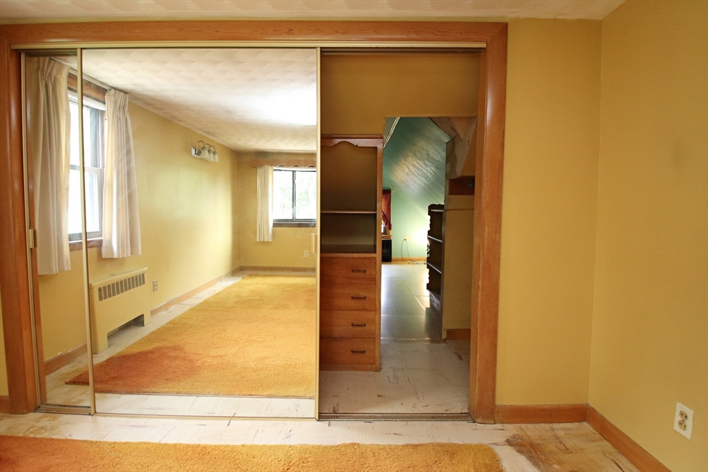 Saugus, Massachusetts 01906, United States, 2 Bedrooms Bedrooms, ,2 BathroomsBathrooms,Residential,Active,194594