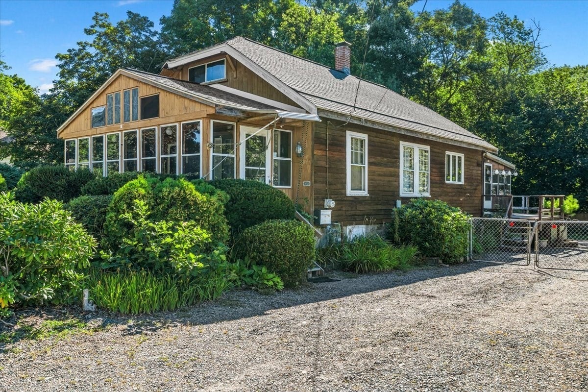 1055 S Franklin St, Holbrook, MA, 1055 S Franklin St, Holbrook, MA Photo #2