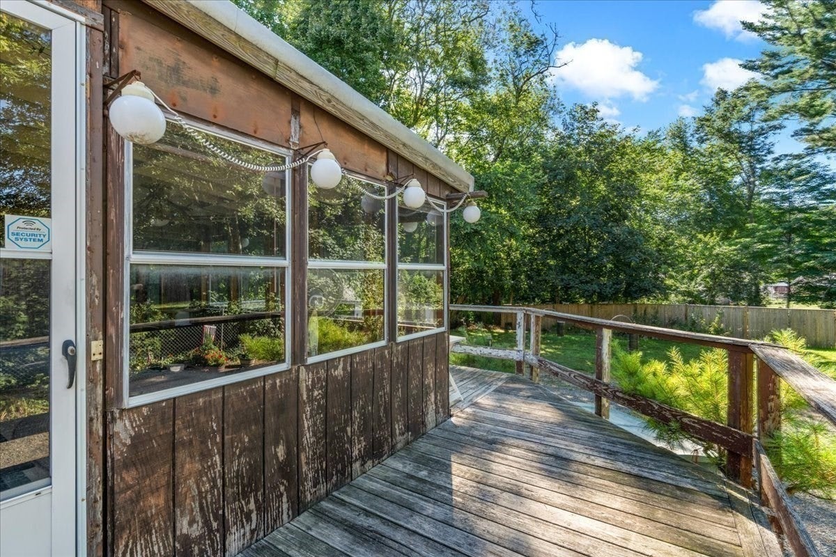 1055 S Franklin St, Holbrook, MA, 1055 S Franklin St, Holbrook, MA Photo #33