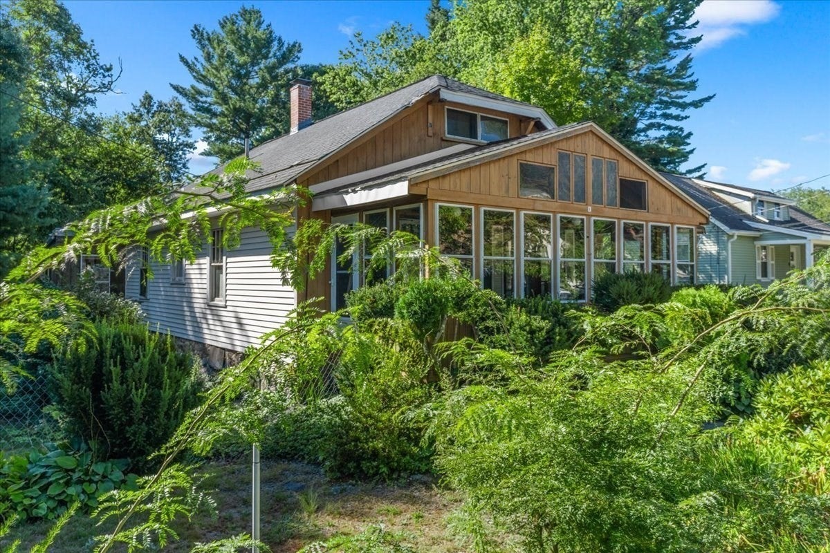 1055 S Franklin St, Holbrook, MA, 1055 S Franklin St, Holbrook, MA Photo #3