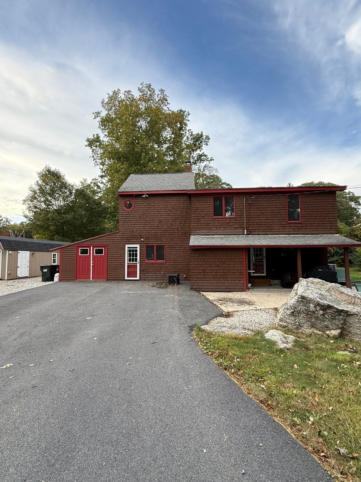 306 Thompson Rd