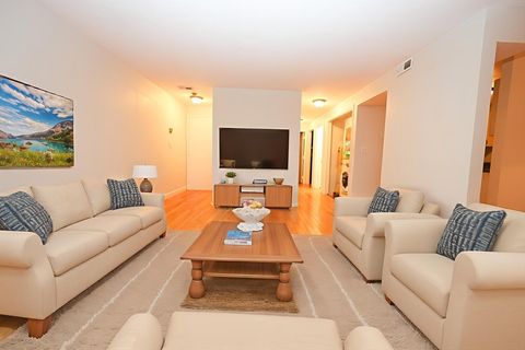 25R Rockland St 6 Boston MA 02132