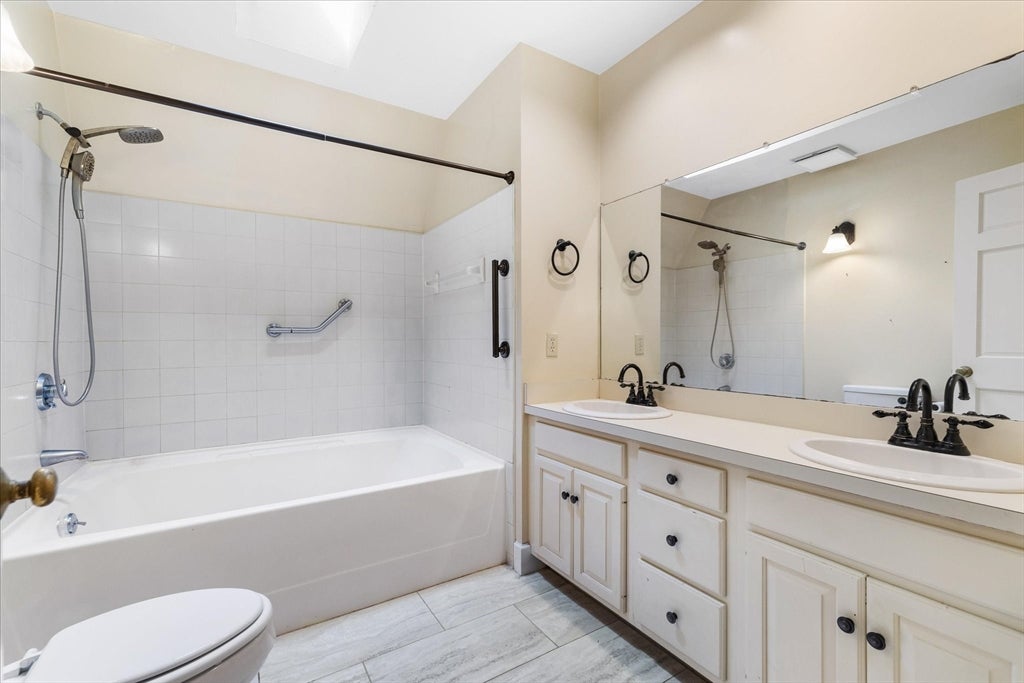1 Blue Herons Way, Pepperell, MA, 1 Blue Herons Way, Pepperell, MA Photo #20