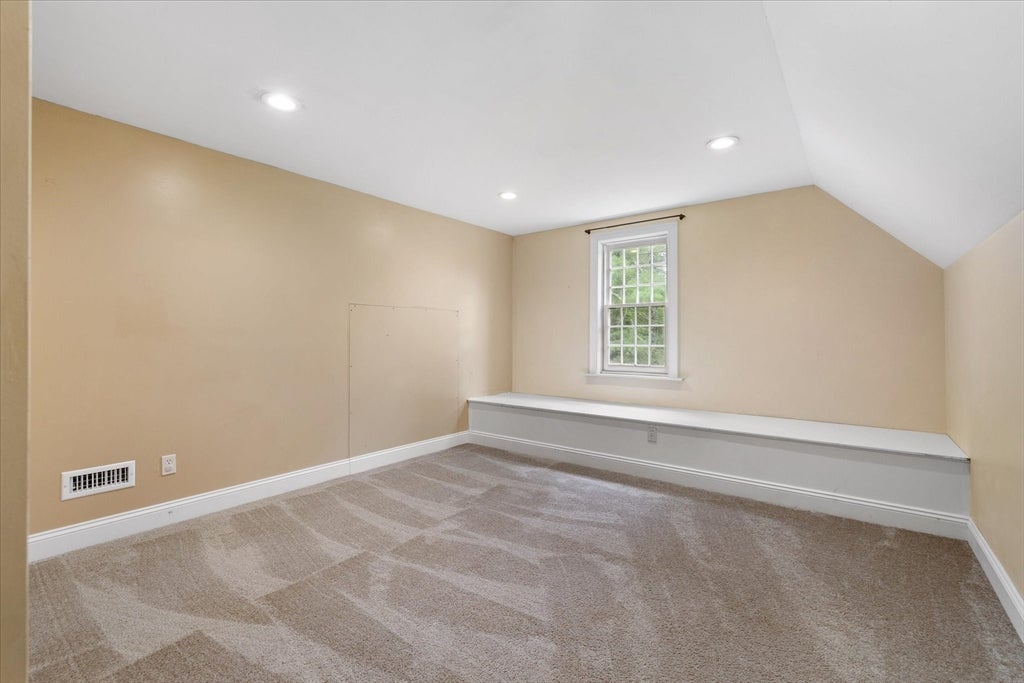 1 Blue Herons Way, Pepperell, MA, 1 Blue Herons Way, Pepperell, MA Photo #33