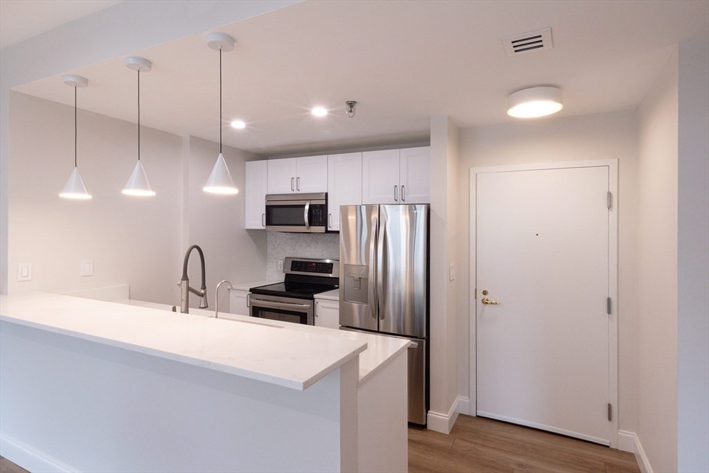 636 Beacon Street 405