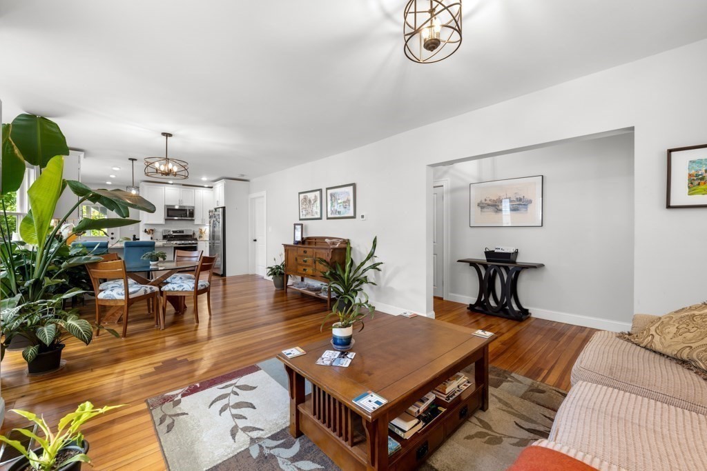 30 Gloucester St #30, Arlington, MA Photo #3