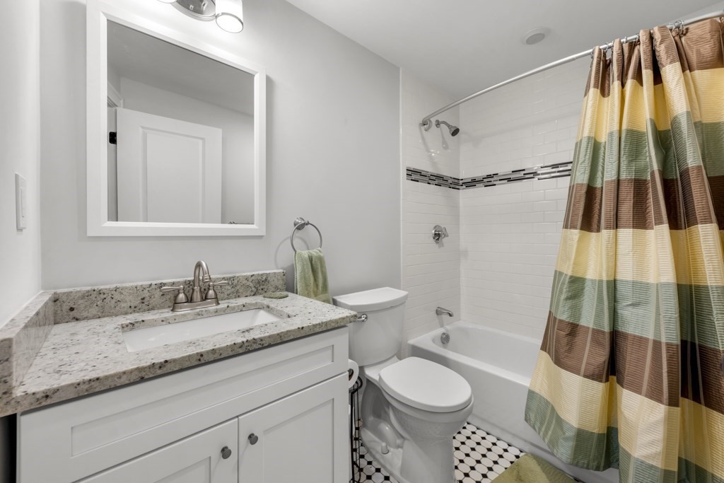 30 Gloucester St #30, Arlington, MA Photo #18