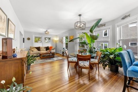 Photo of 30 Gloucester St #30, Arlington, MA 02476 (MLS # 73513130)