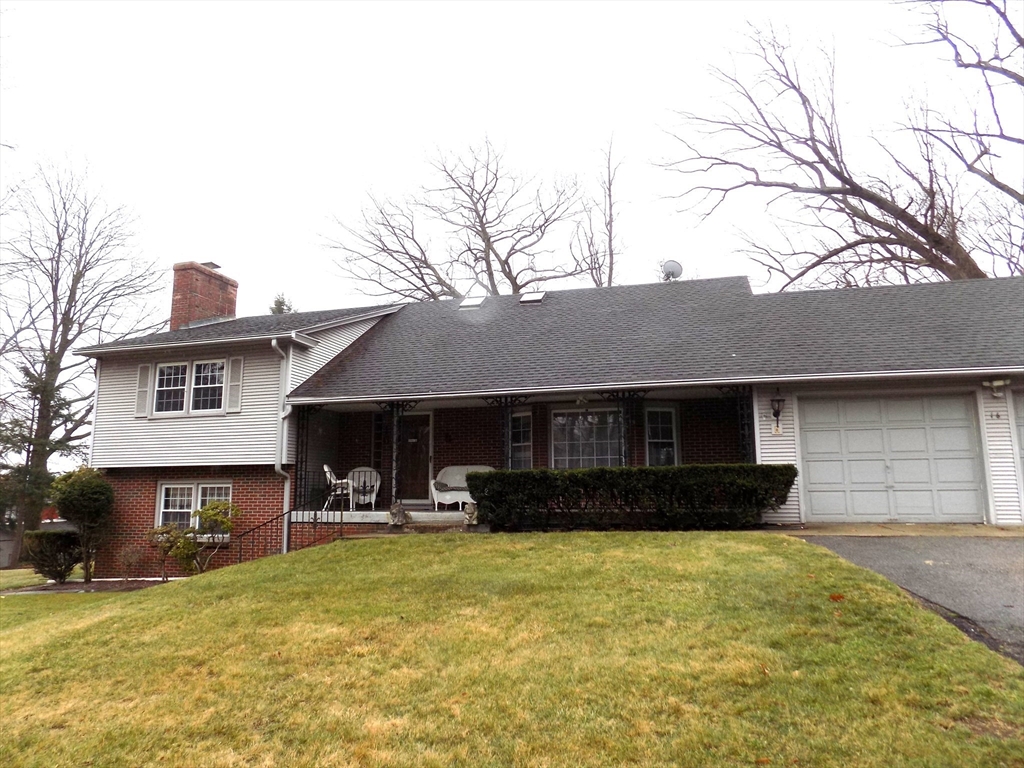16 Atwater Terrace