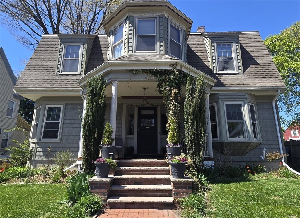 42 Sheridan Street