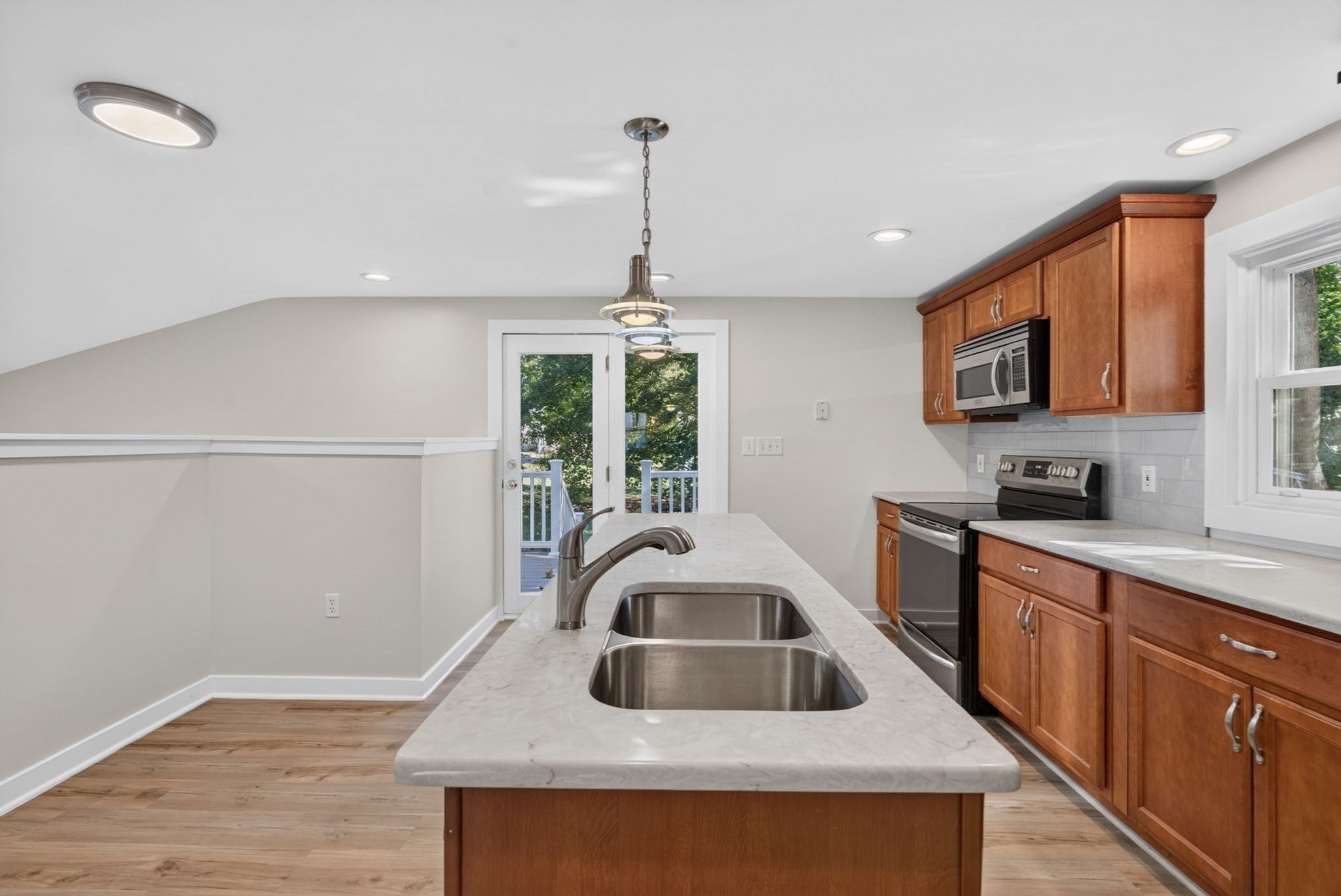 79 Bonney St, Brockton, MA, 79 Bonney St, Brockton, MA Photo #12