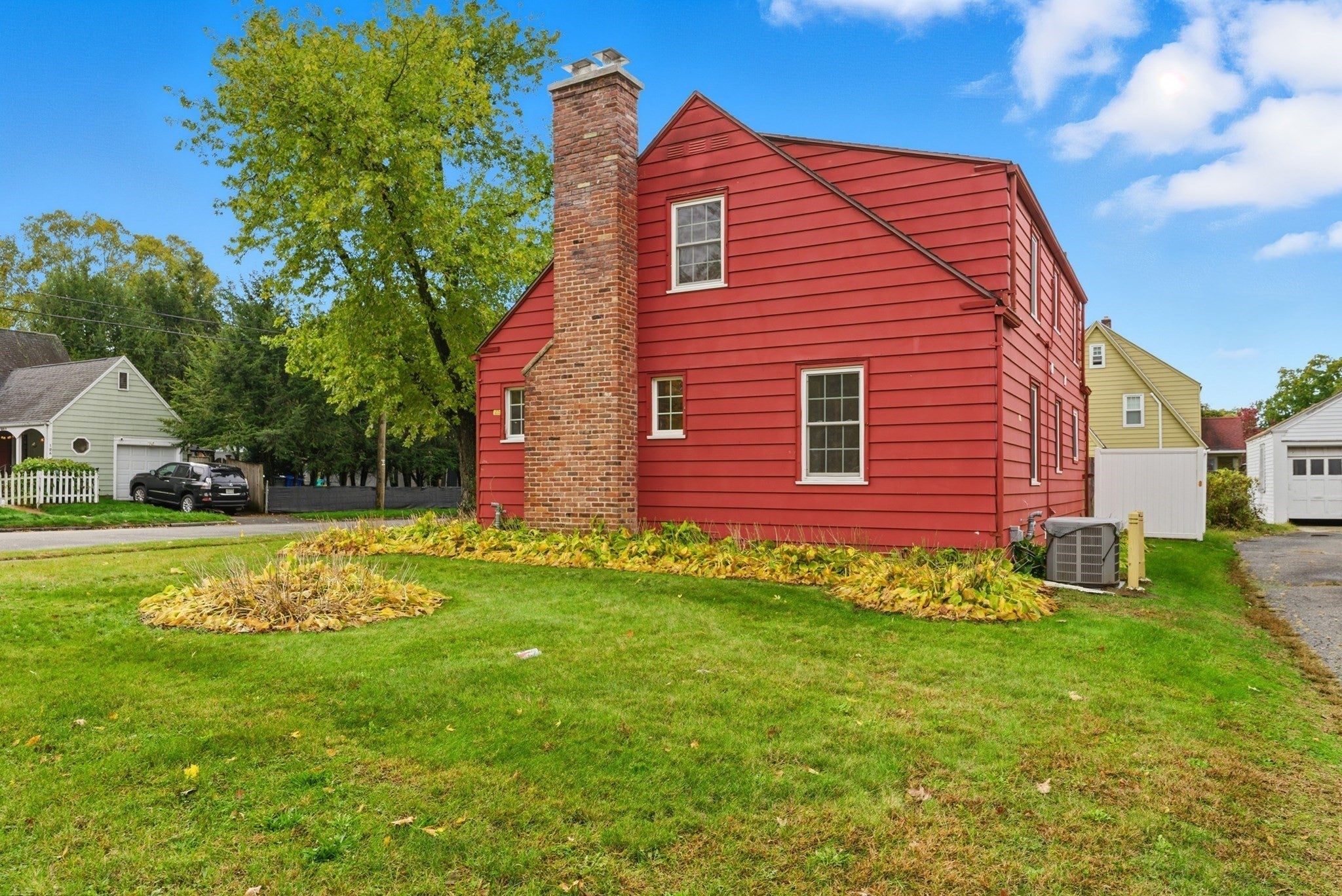 6 Bennington St, Springfield, MA Photo #39