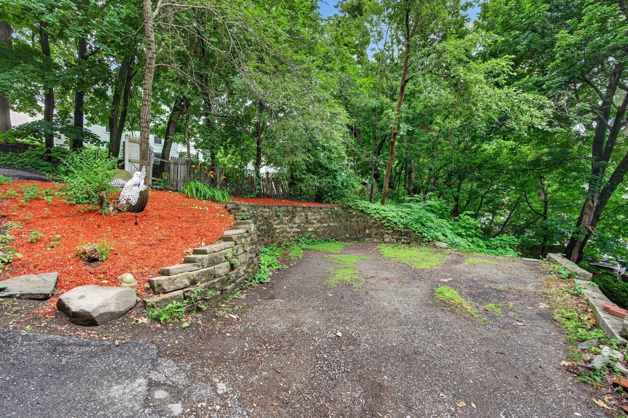 10 Burnett ST, Fitchburg MA 01420