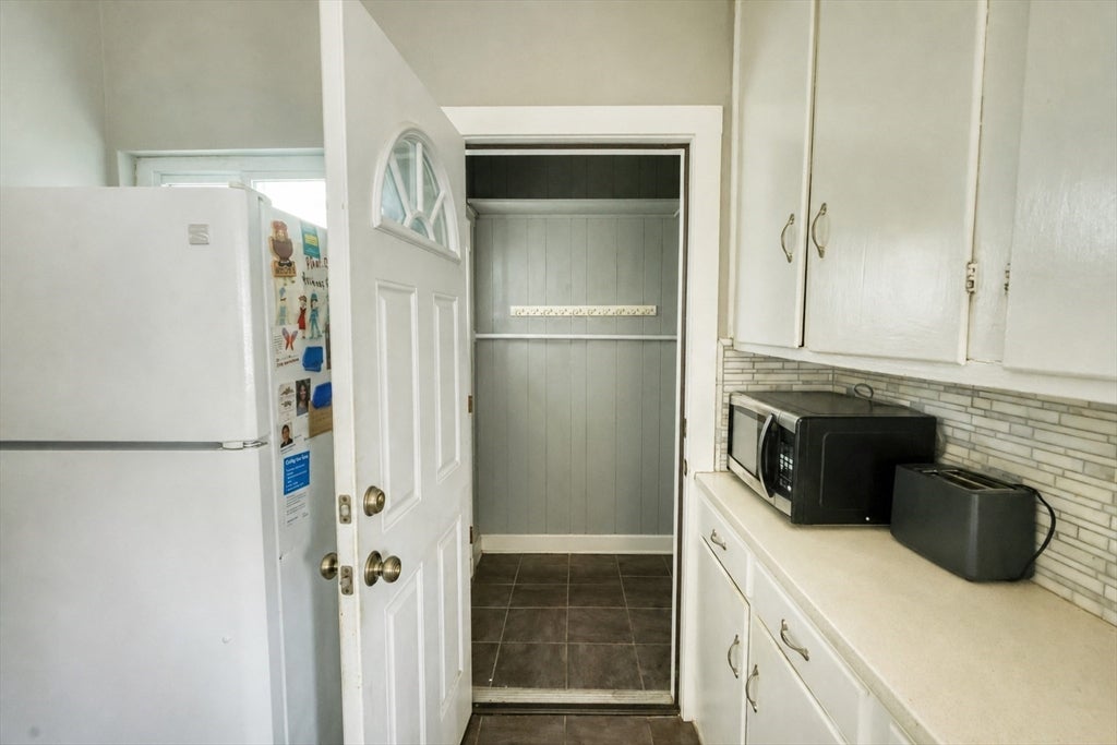 18 Grayson St, Boston, MA, 18 Grayson St, Boston, MA Photo #8