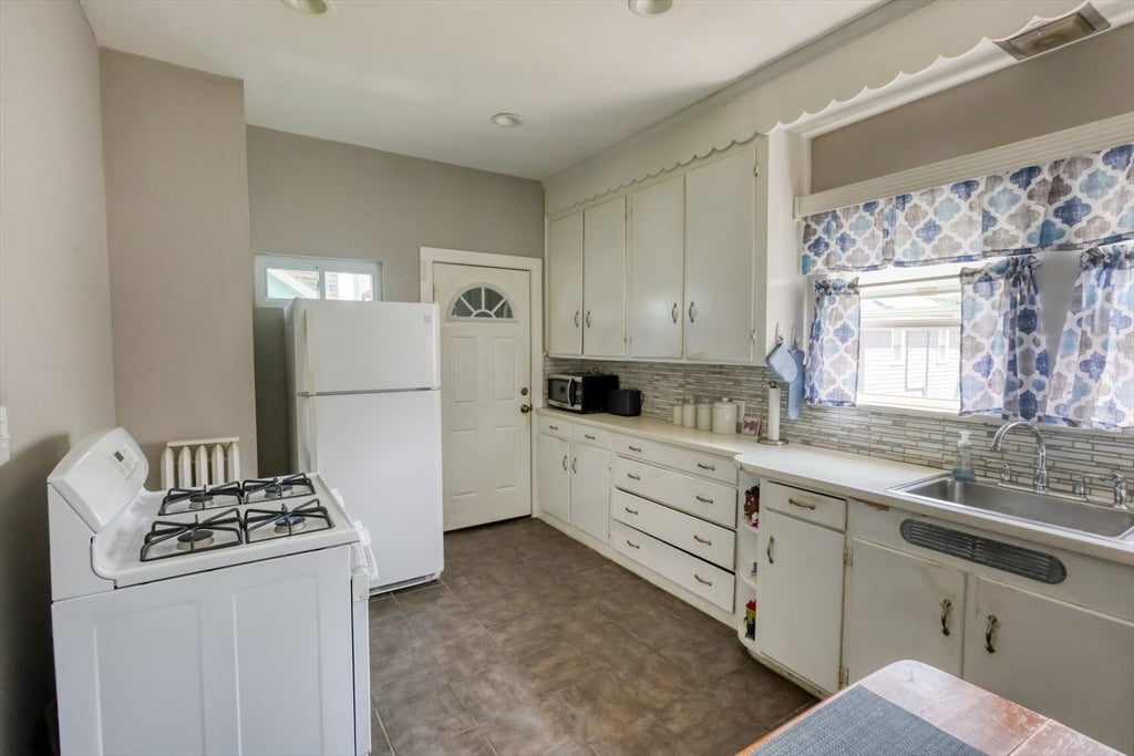 18 Grayson St, Boston, MA, 18 Grayson St, Boston, MA Photo #7