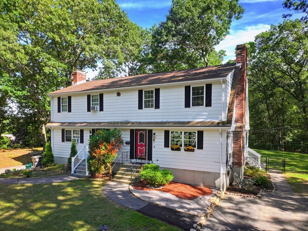 Photo of 25 Fairview Road, Framingham, MA