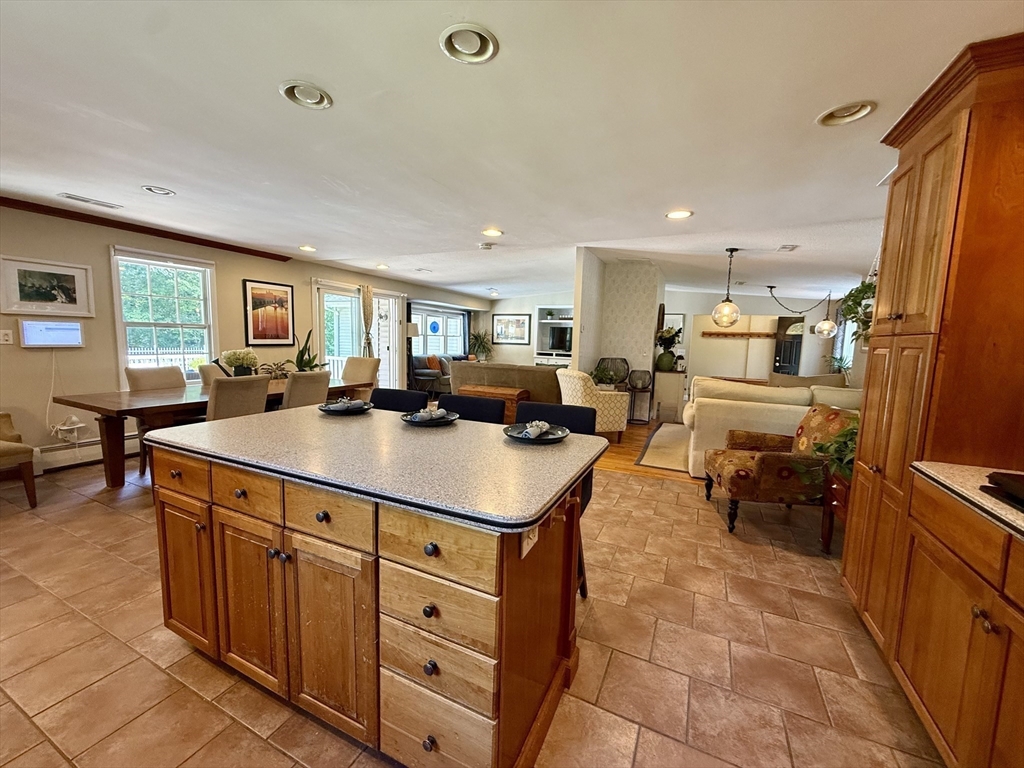 14 Abbott Ln.