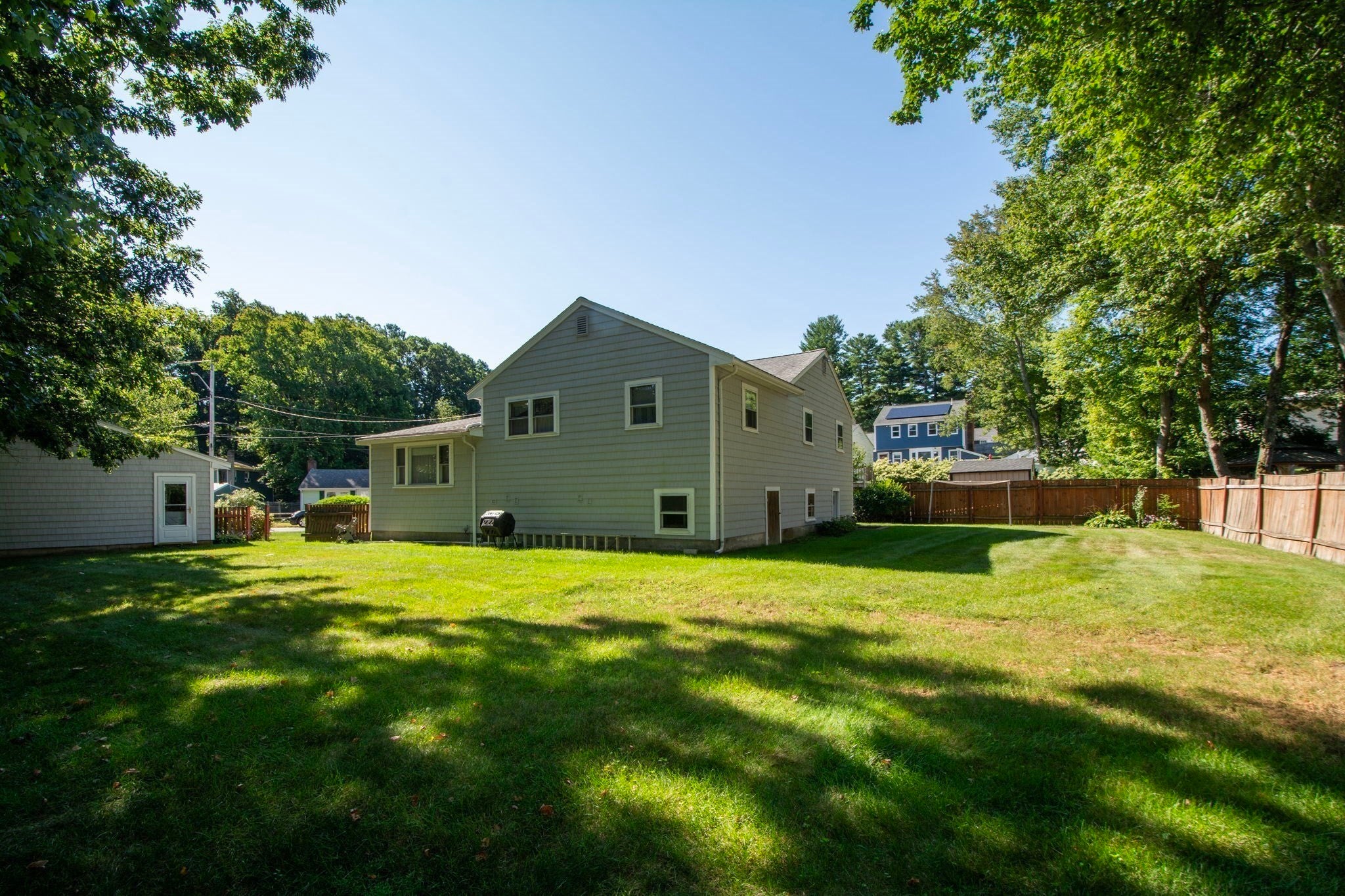 40 Border Rd, Holbrook, MA, 40 Border Rd, Holbrook, MA Photo #2