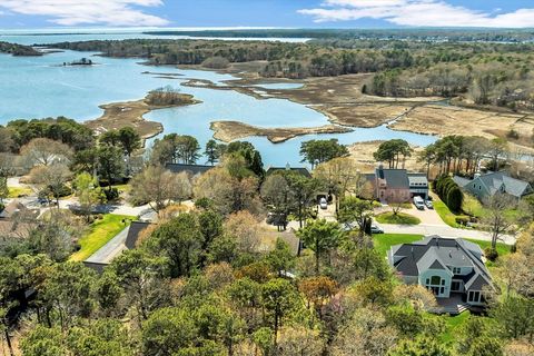 50 Bayshore Dr Mashpee MA 02649