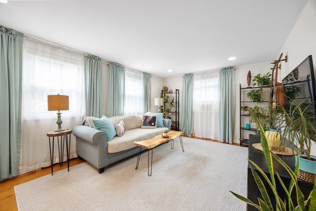 10 Margerie St, Plymouth, MA, 10 Margerie St, Plymouth, MA Photo #15