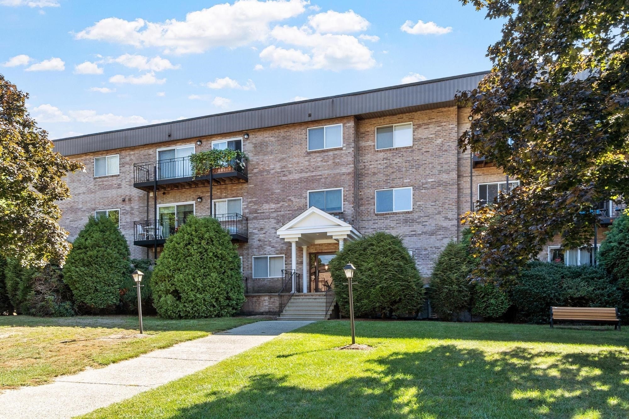 181 Littleton Road #340, Chelmsford, MA, 181 Littleton Road #340, Chelmsford, MA Photo #1