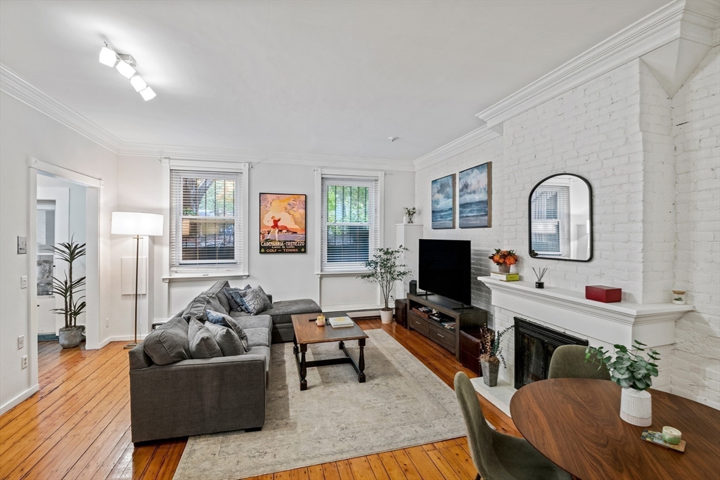 75 Marlborough Street 1