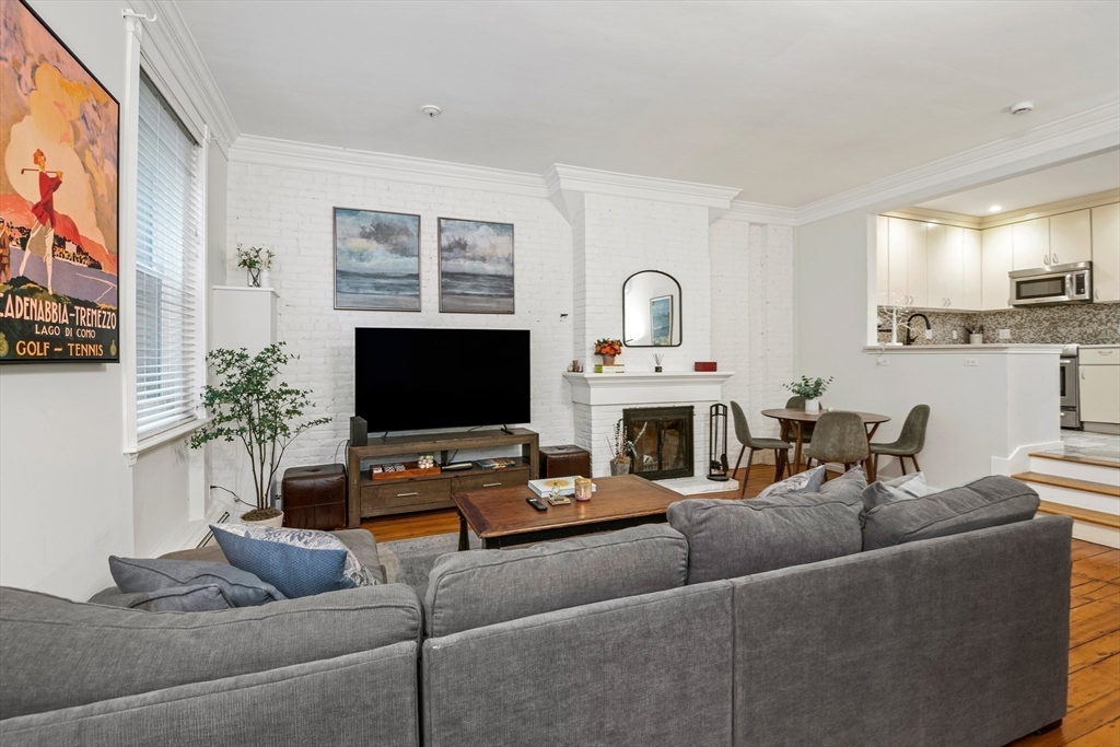 75 Marlborough Street 1
