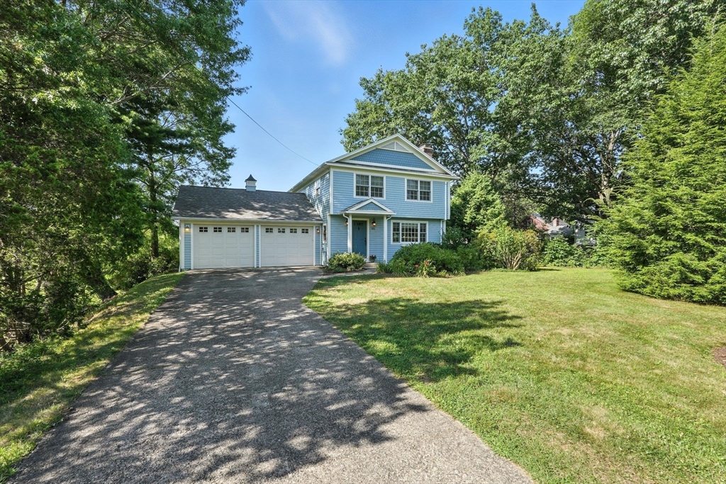 124 Pomeroy Ln