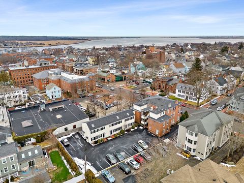 100 State St 8 Newburyport MA 01950