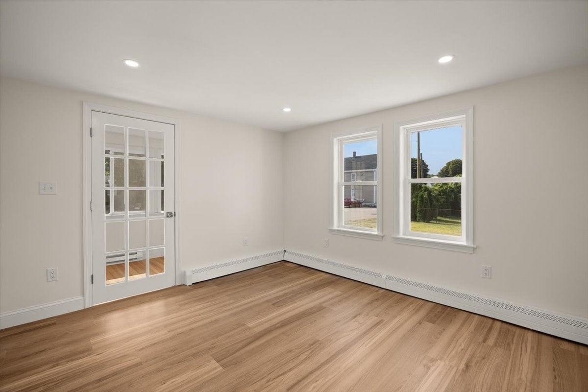 75 Ottawa St, Attleboro, MA Photo #23
