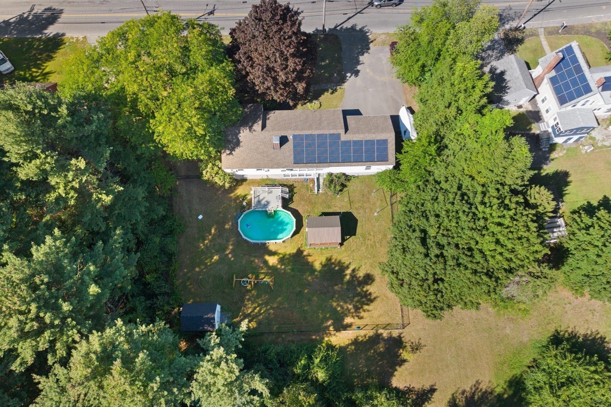129 Pleasant Valley St