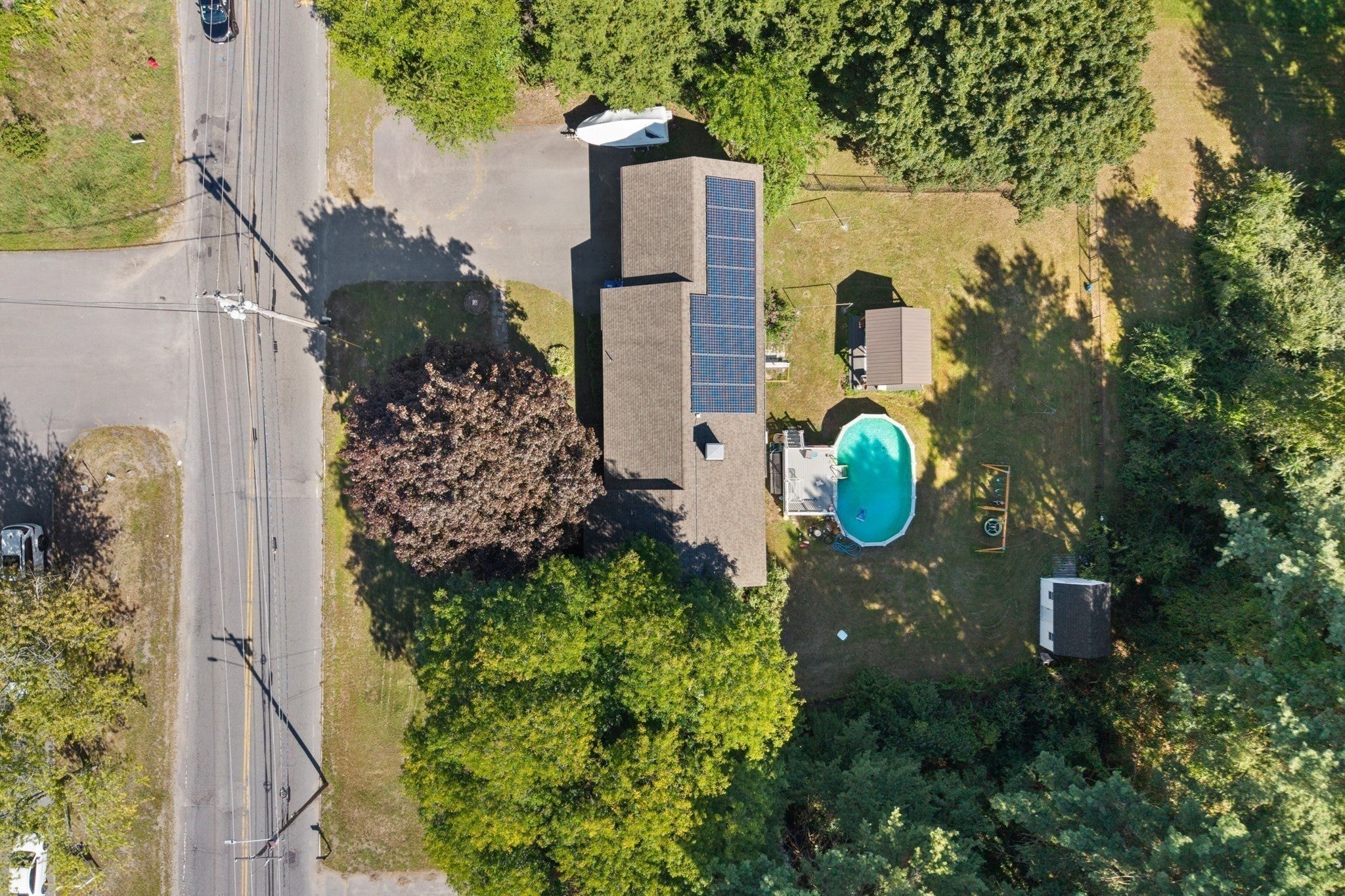 129 Pleasant Valley St, Methuen, MA Photo #37