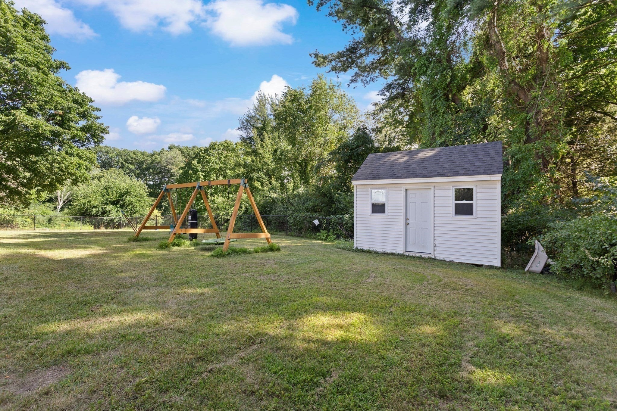 129 Pleasant Valley St, Methuen, MA Photo #36