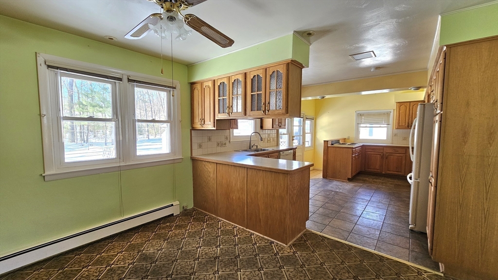 59 North Hatfield Rd