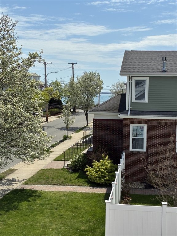 21 Harrington Ave