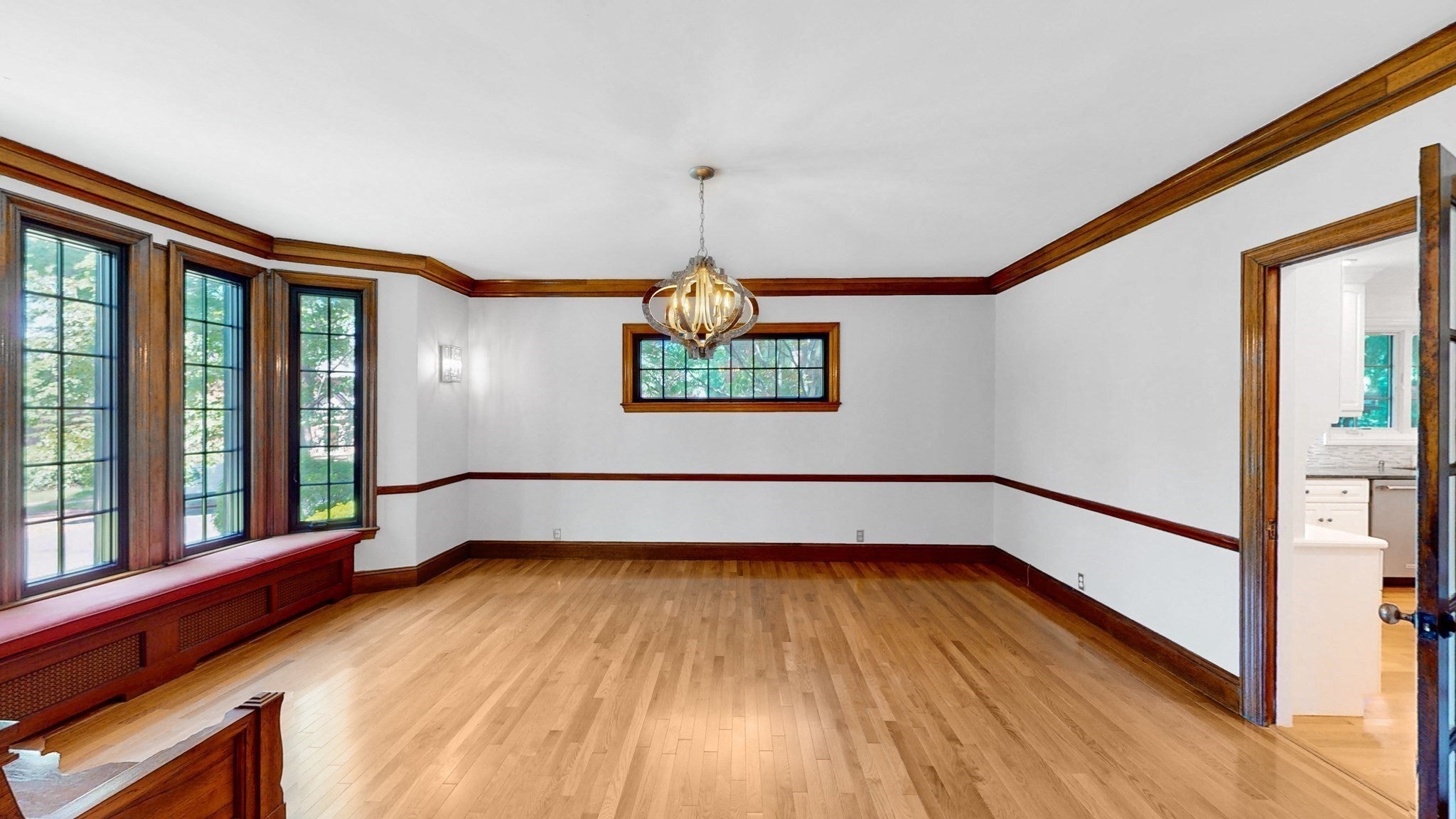79 Woodchester Dr, Newton, MA Photo #3