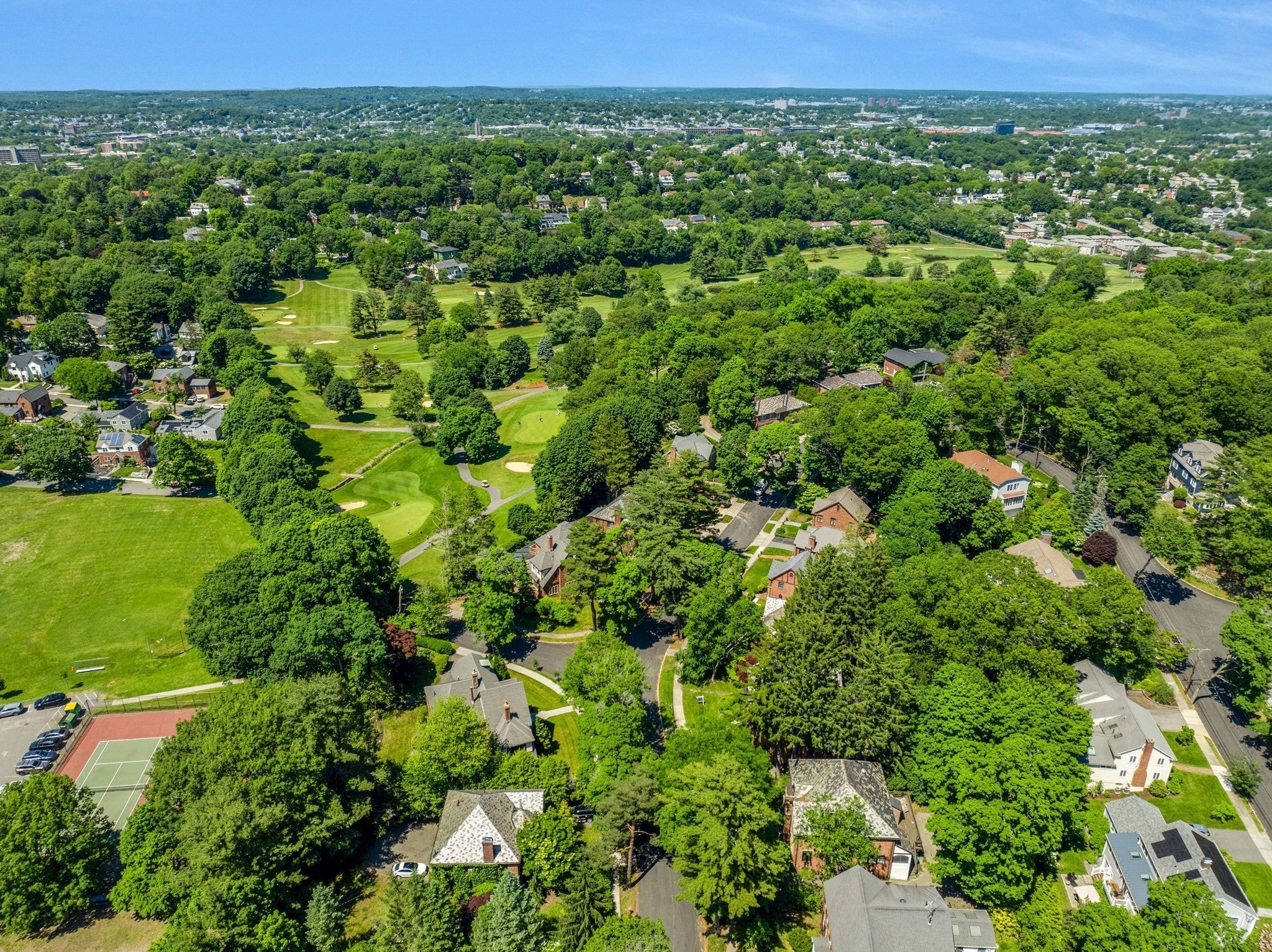 79 Woodchester Dr, Newton, MA Photo #29