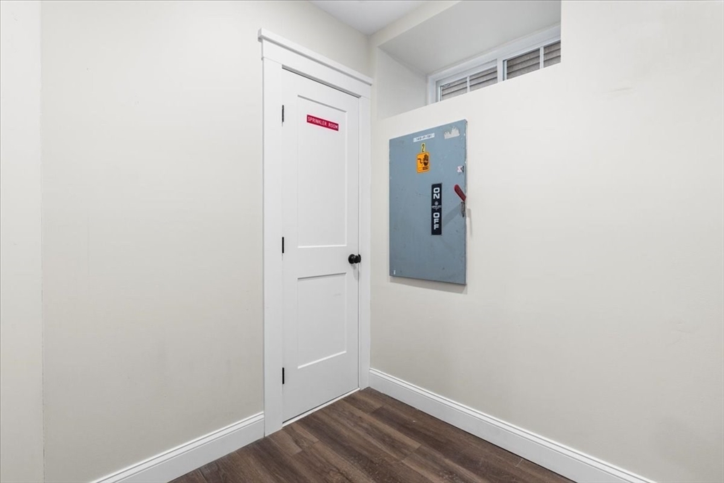 701 East 2nd Street b