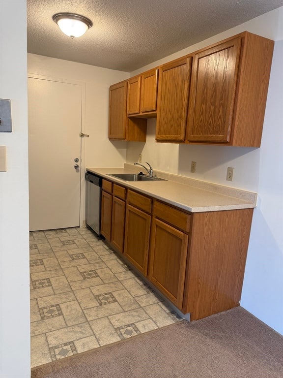 17 Village Rock Lane 19