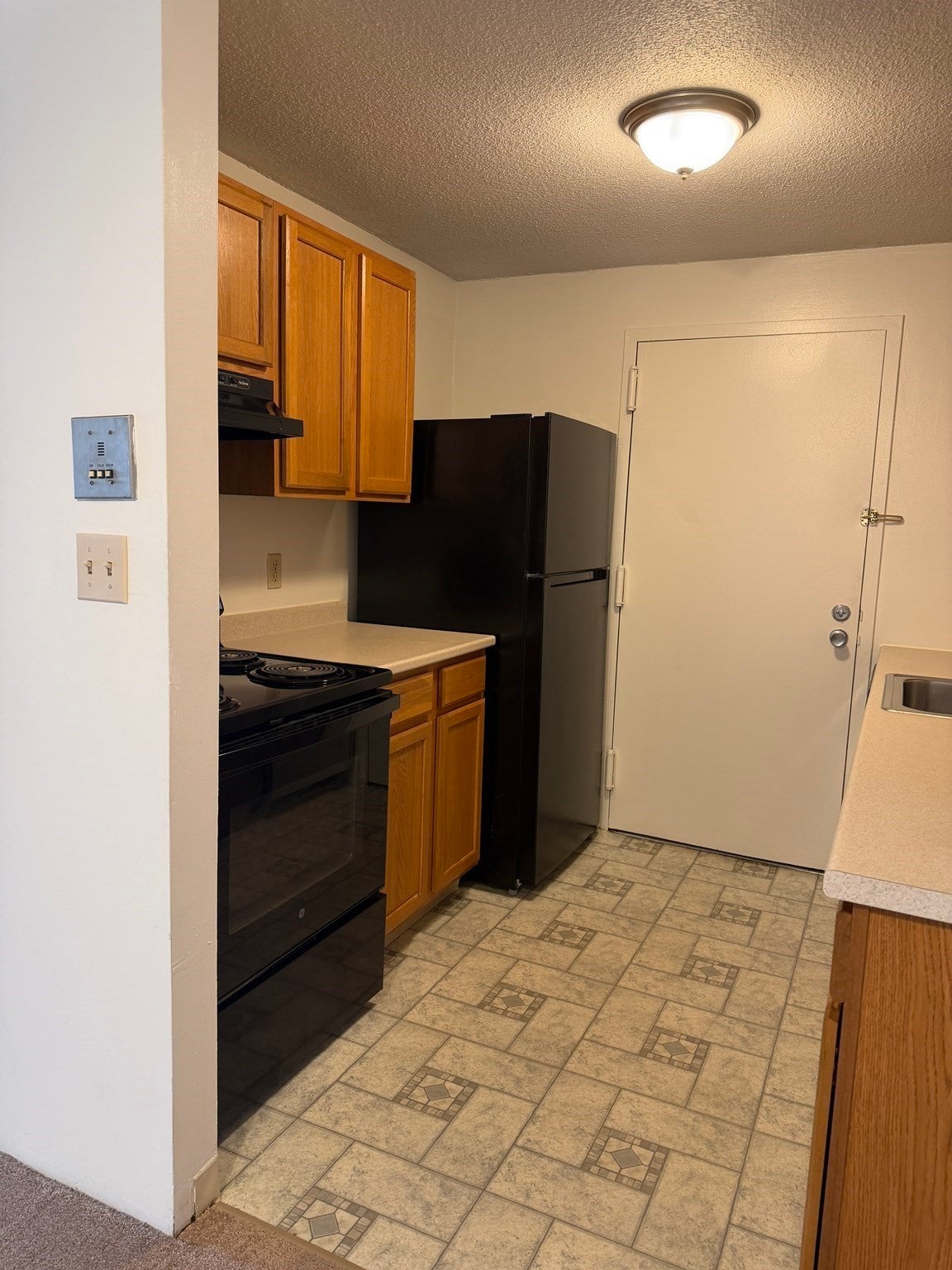 17 Village Rock Lane 19, Natick MA 01760