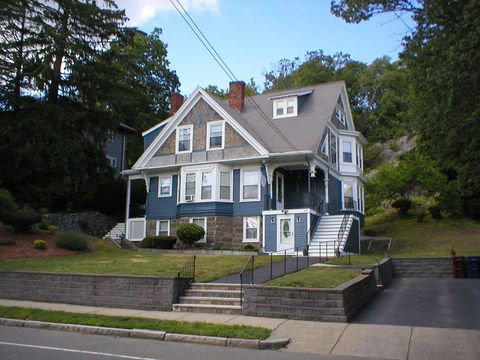 Photo of 629 Franklin ST, Melrose, MA 02176 (MLS # 73543191)