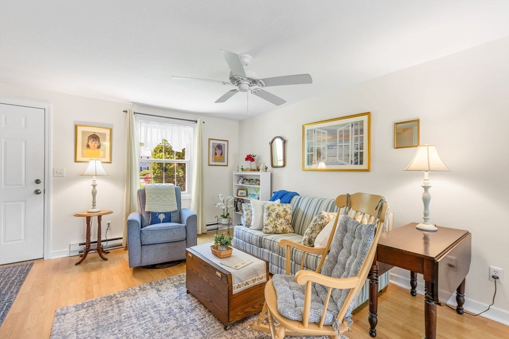 135 W Main St 32