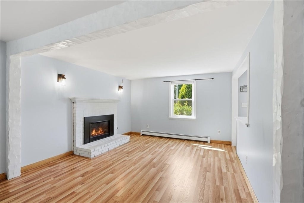 106 Bourne Rd, Plymouth, MA Photo #9