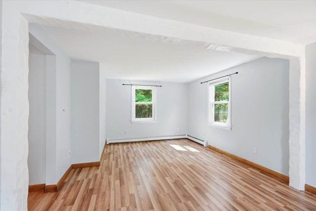 106 Bourne Rd, Plymouth, MA Photo #8