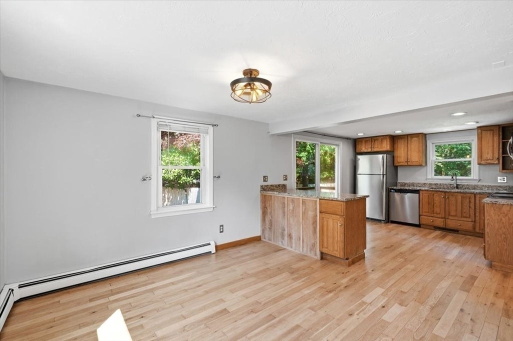 106 Bourne Rd, Plymouth, MA Photo #11