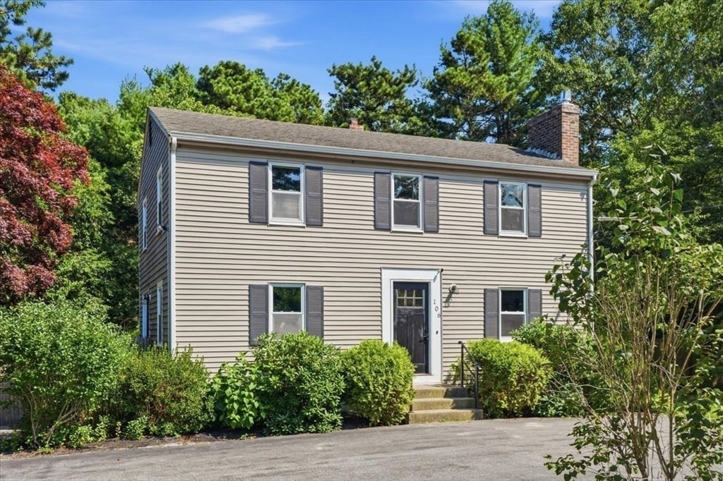106 Bourne Rd, Plymouth, MA Photo #2